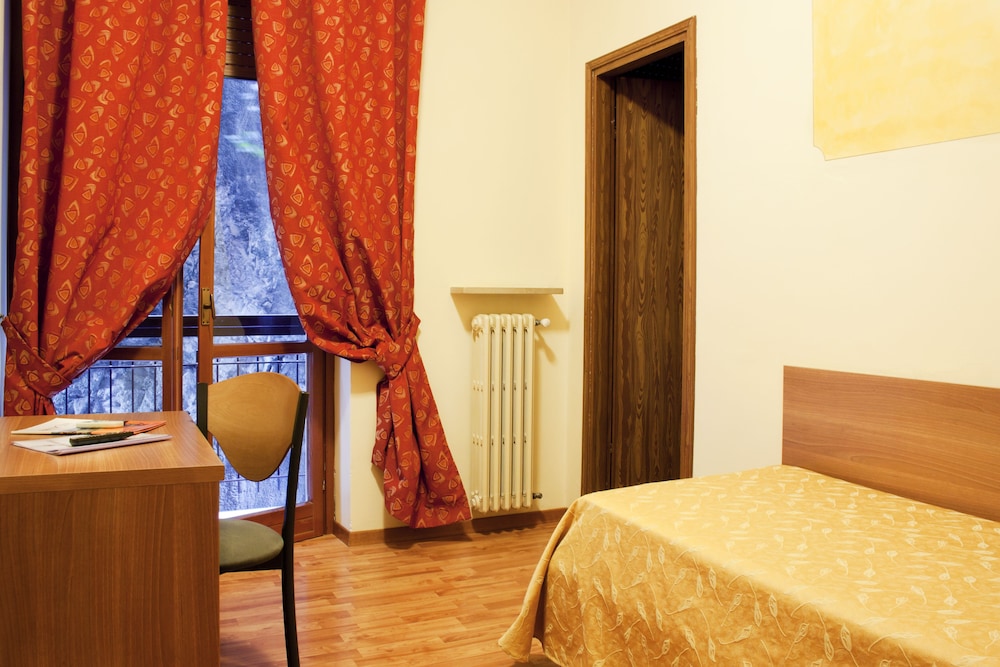 Economy Single Room photo 1
