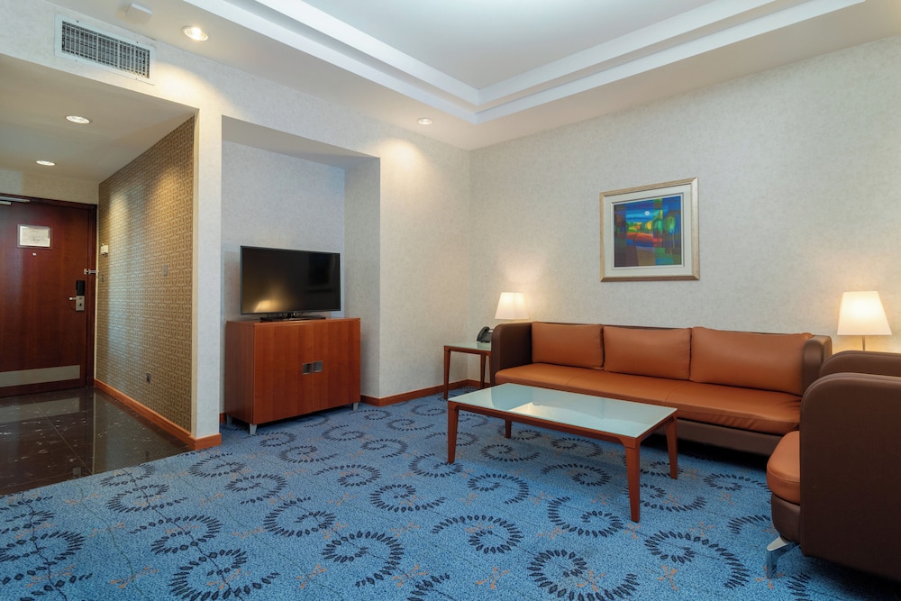 Suite, 1 Bedroom, Club Lounge Access, Sea View - Photo 3