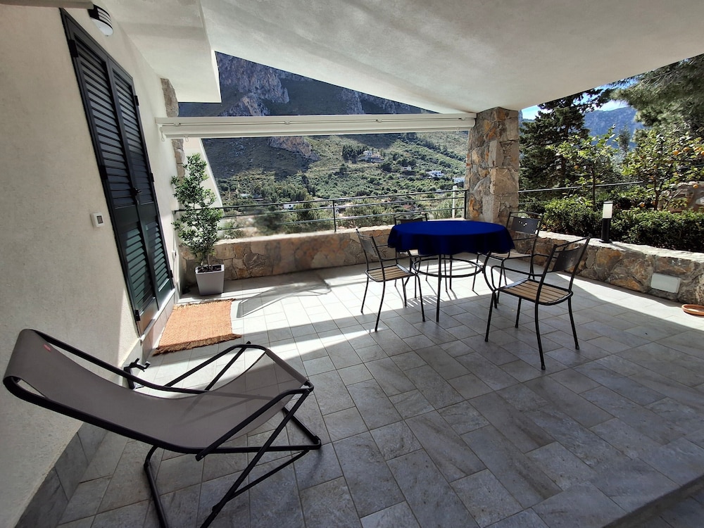 Deluxe Apartment, Kitchenette, Sea View