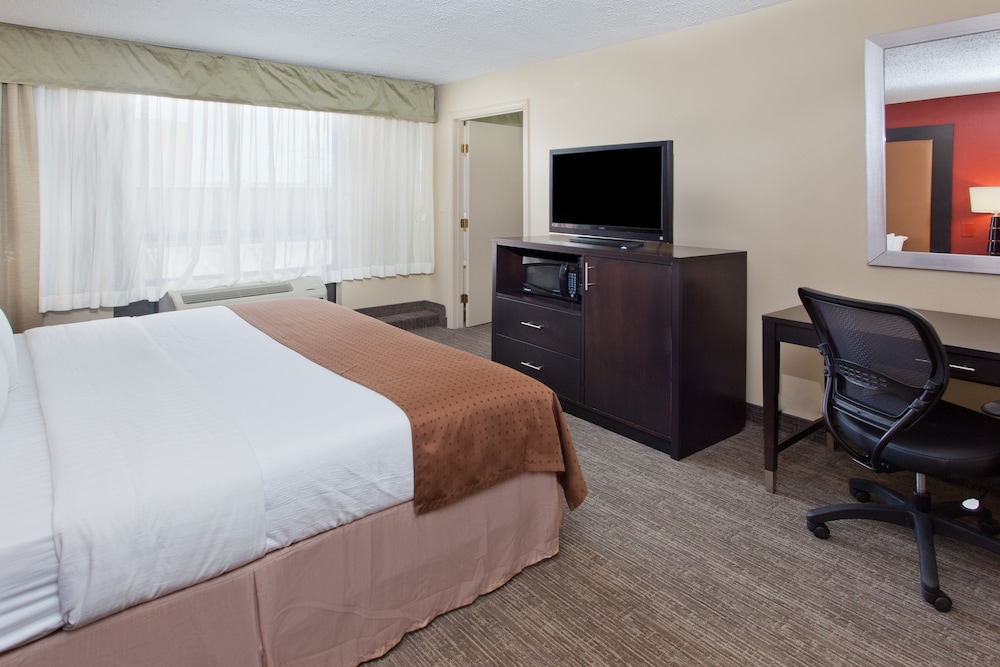 Suite, 1 Bedroom, Accessible (Communication Accessible) - Photo 5