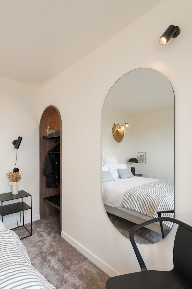 Superior Room, 1 Double Bed, City View