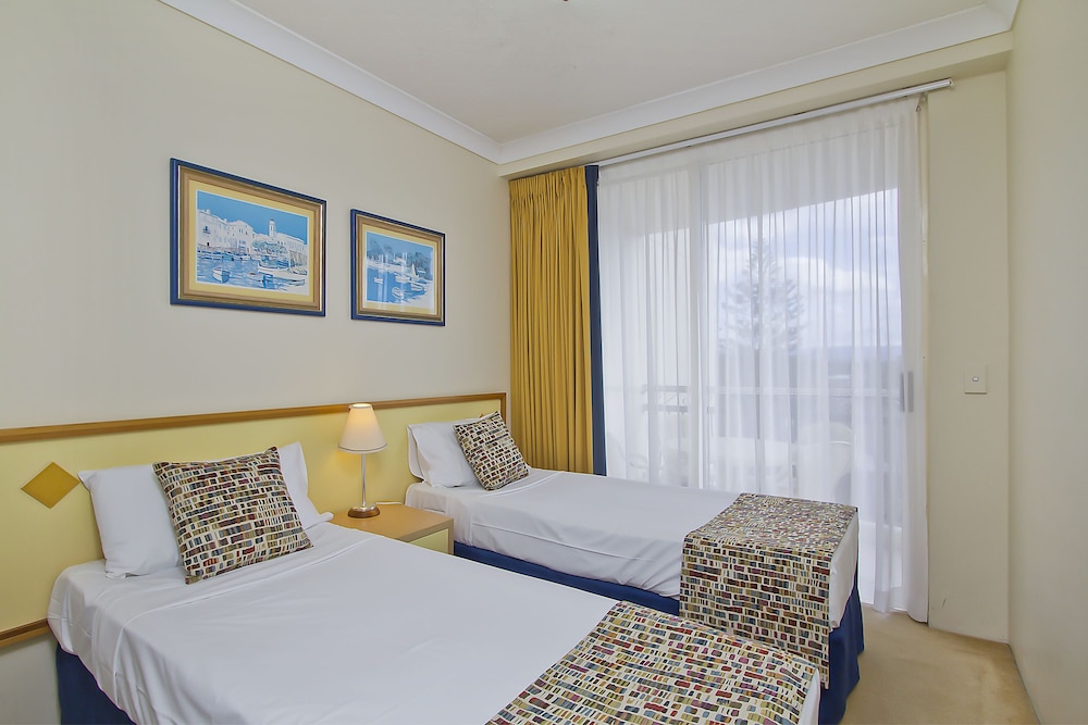 Two Bedroom Standard Apartment - Photo 21