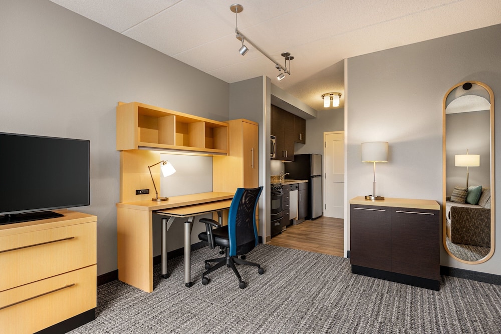 Suite, 1 Bedroom photo 2