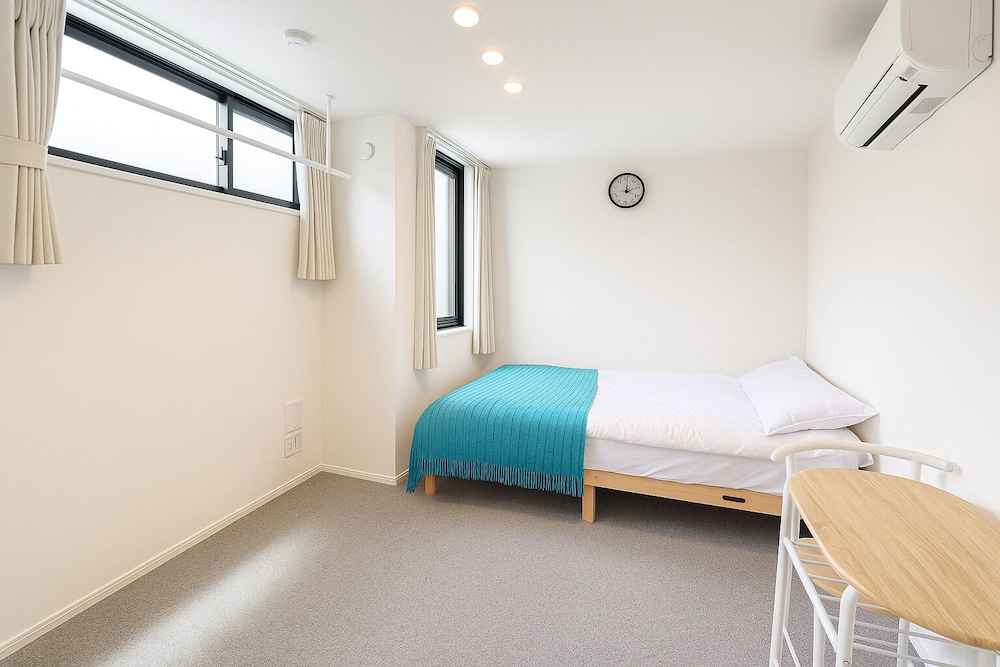 Economy Double Room photo 1