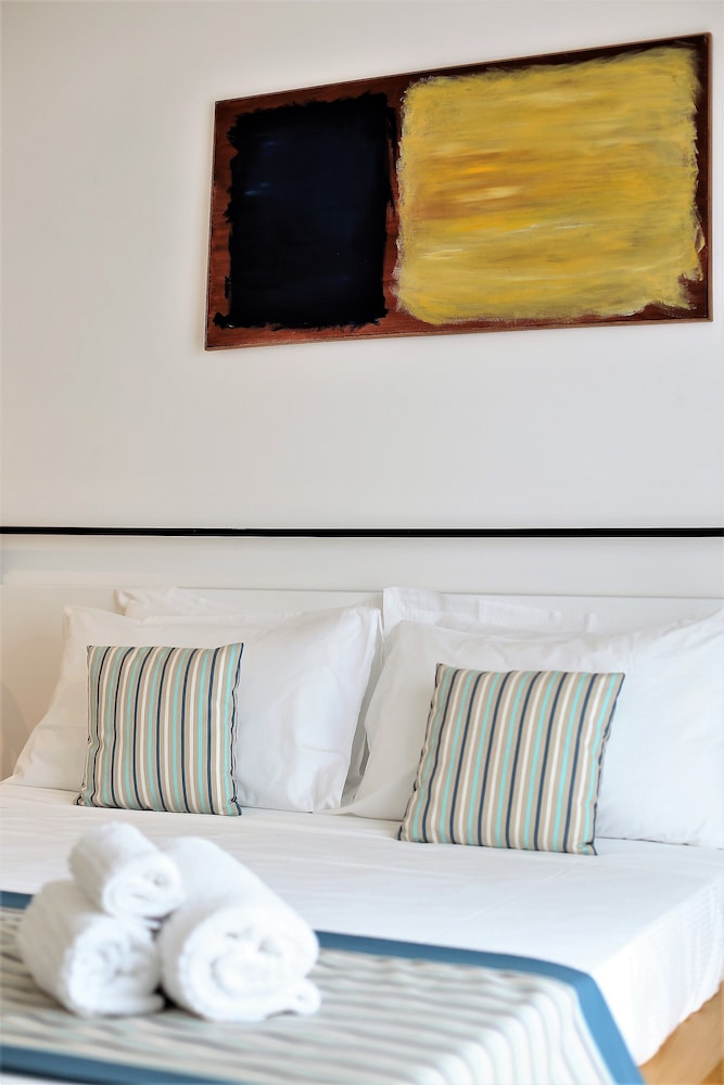 Premium Suite, Sea View (4 pax) photo 3