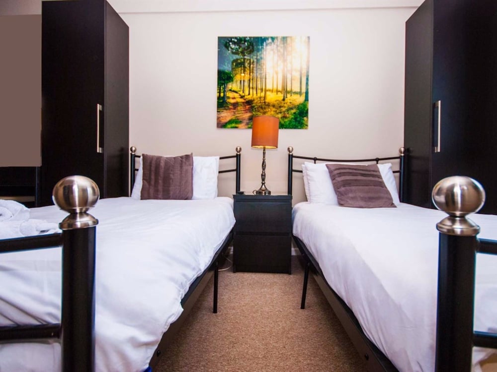 Twin Room Ensuite photo 3