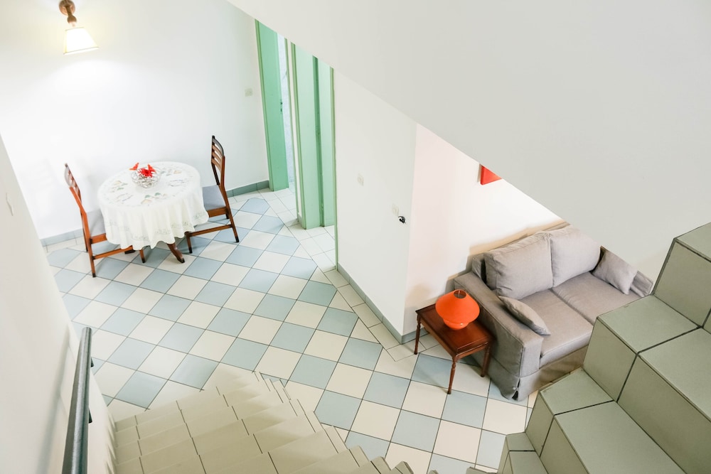 Junior Apartment photo 2