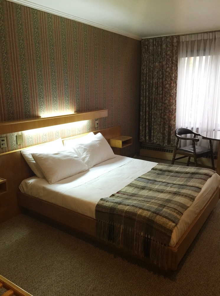 Standard Single Room photo 2