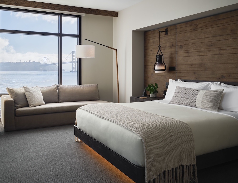 Ferry House Terrace Suite