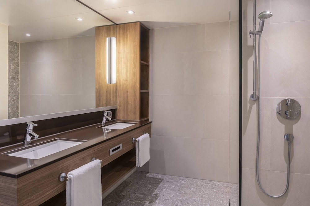 Presidential Suite, 1 Bedroom thumbnail 6
