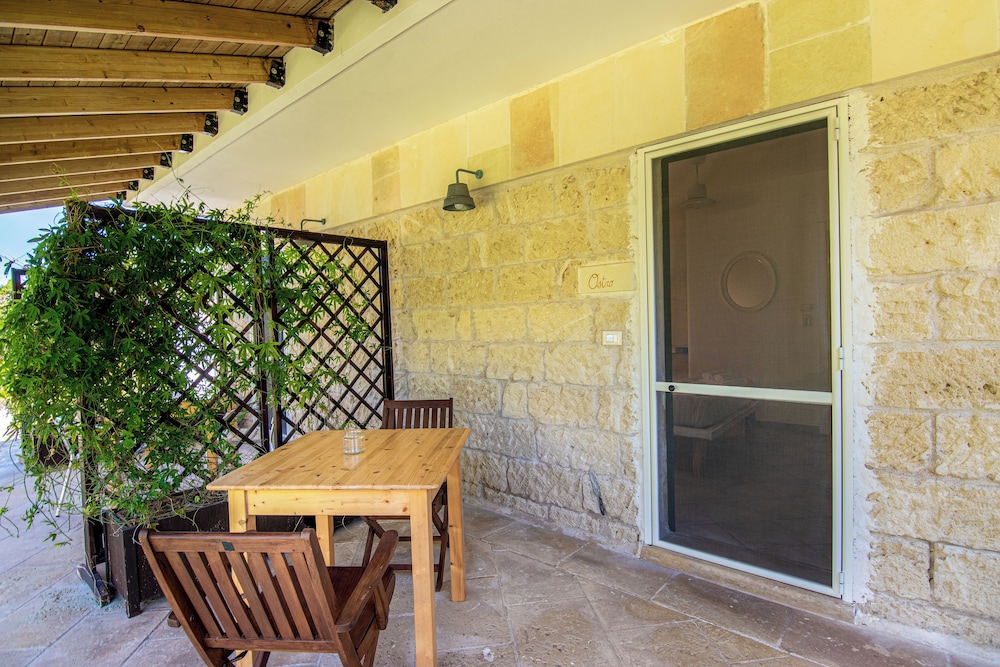 Standard Room, Patio, Garden View