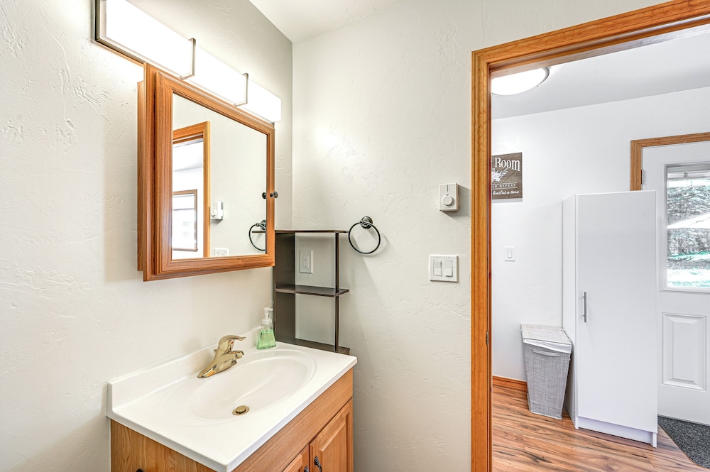 House (2 Bedrooms) photo 2