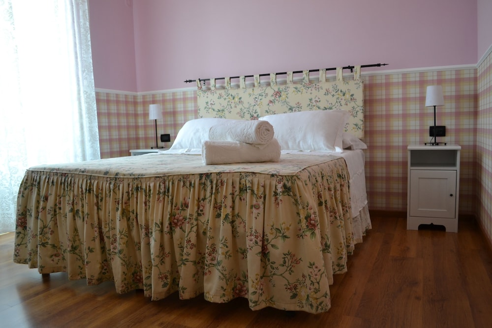 Double Or Twin Room, 1 Queen Bed photo 1