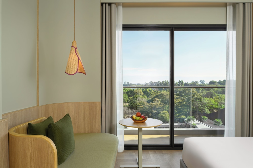 Superior Twin Room, Balcony (Garden Wing) photo 2
