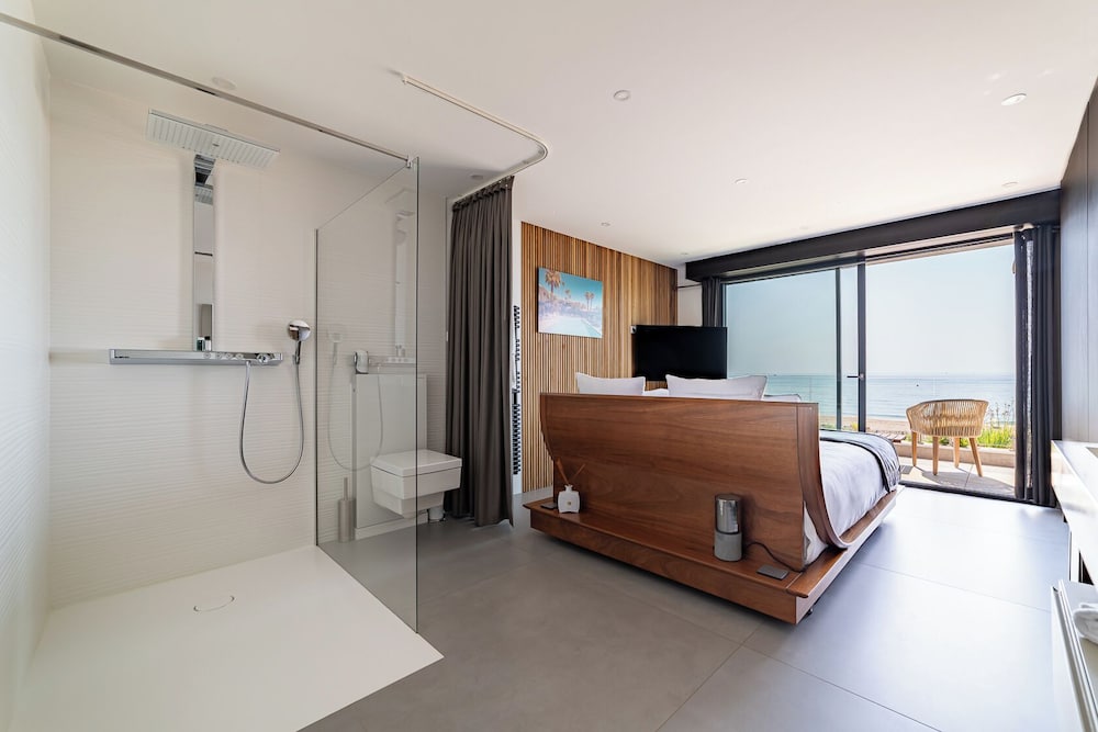Standard Room, 1 Queen Bed, Sea View - Photo 41