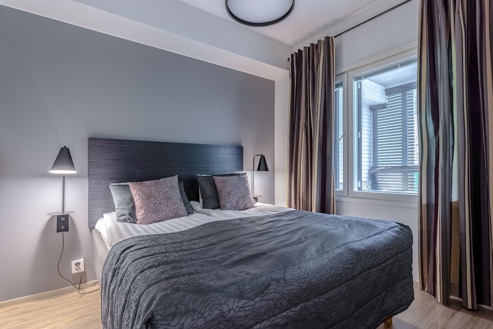 Apartment, 2 Bedrooms, Annex Building