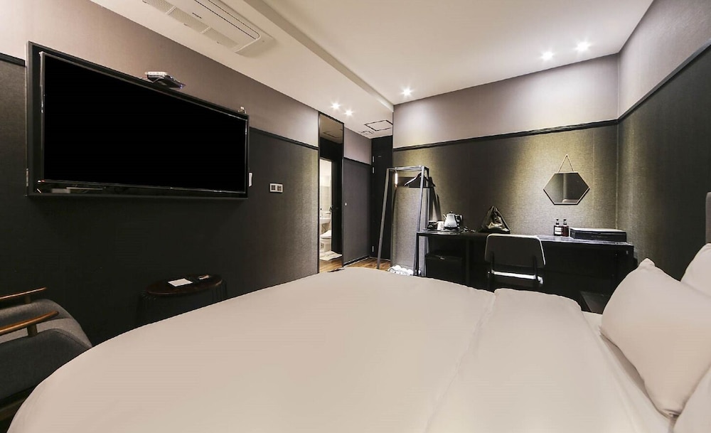Standard Room - Photo 14