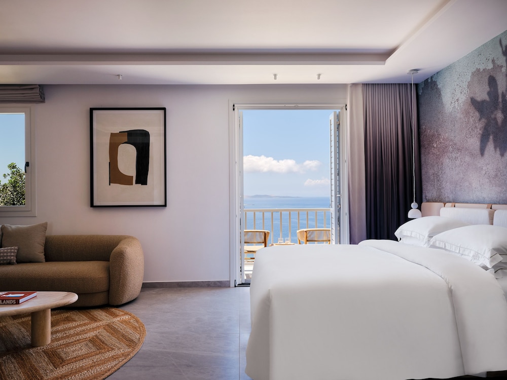 SIGMA One Bedroom Residence with Outdoor Hot Tub, Sea View