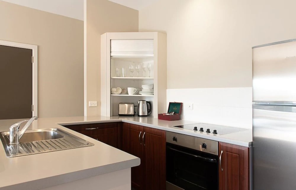 Standard Suite, 1 Bedroom photo 2