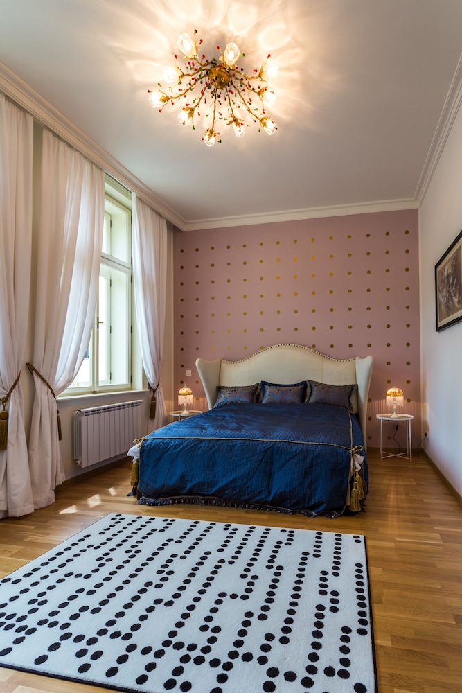 Luxury Apartment, 1 Double Bed, Kitchen photo 3