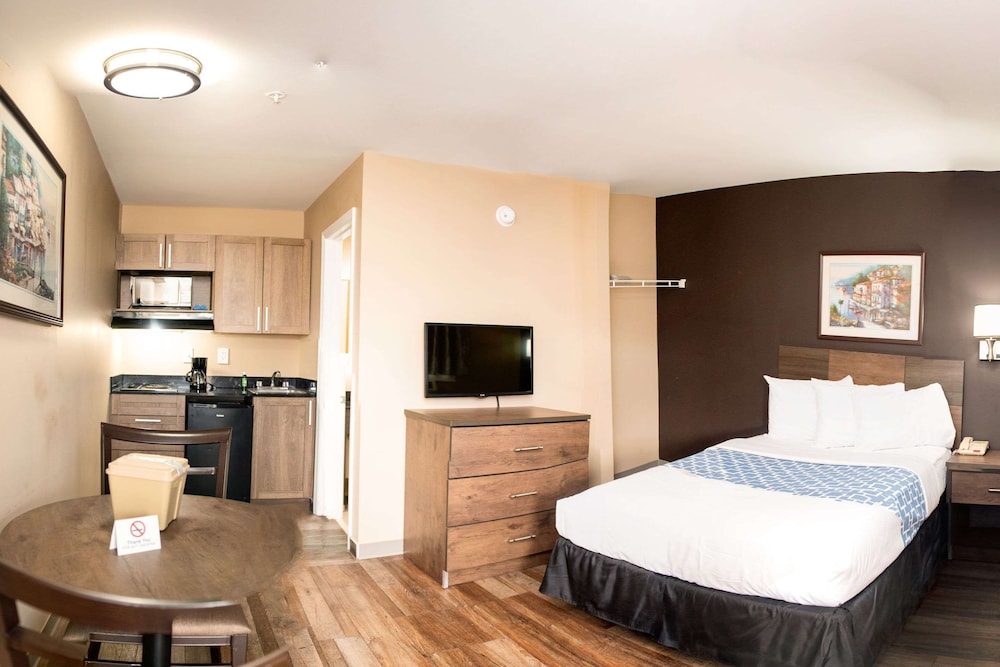 Room, 1 Queen Bed, Accessible, Non Smoking