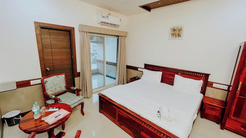 Deluxe Double Room photo 2