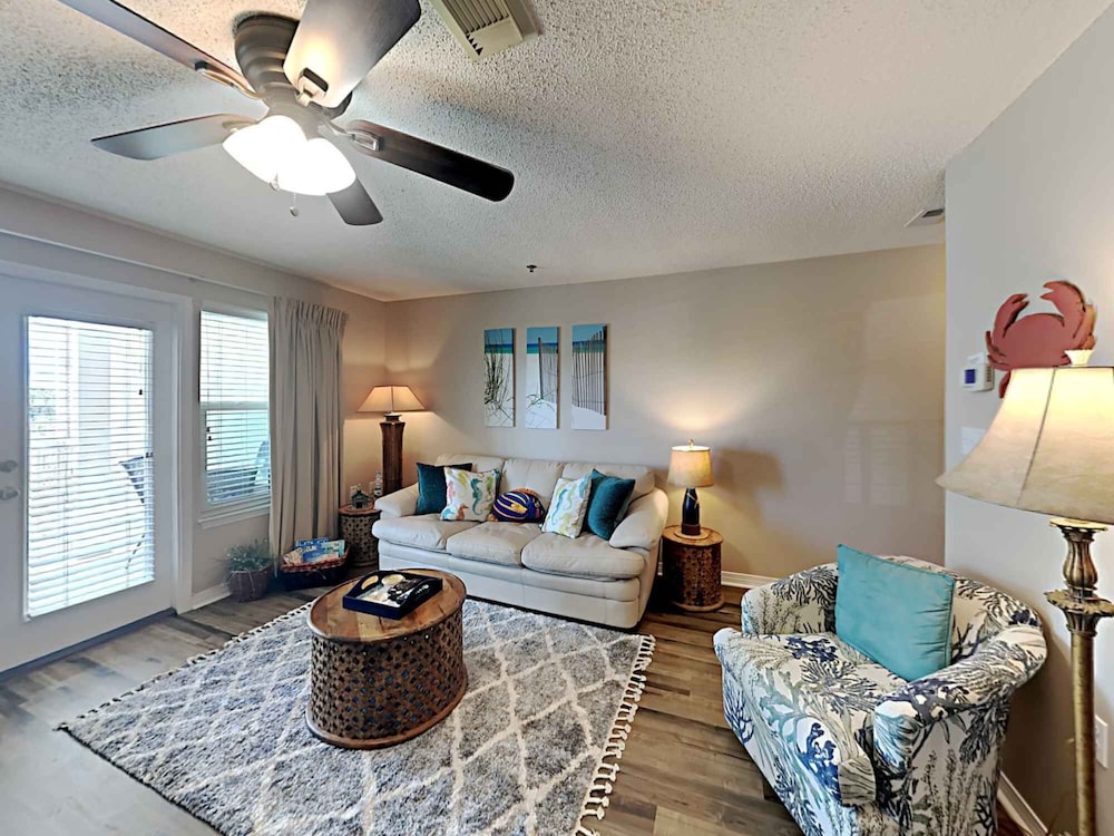 Condo, Multiple Beds, Balcony, Partial Sea View photo 1