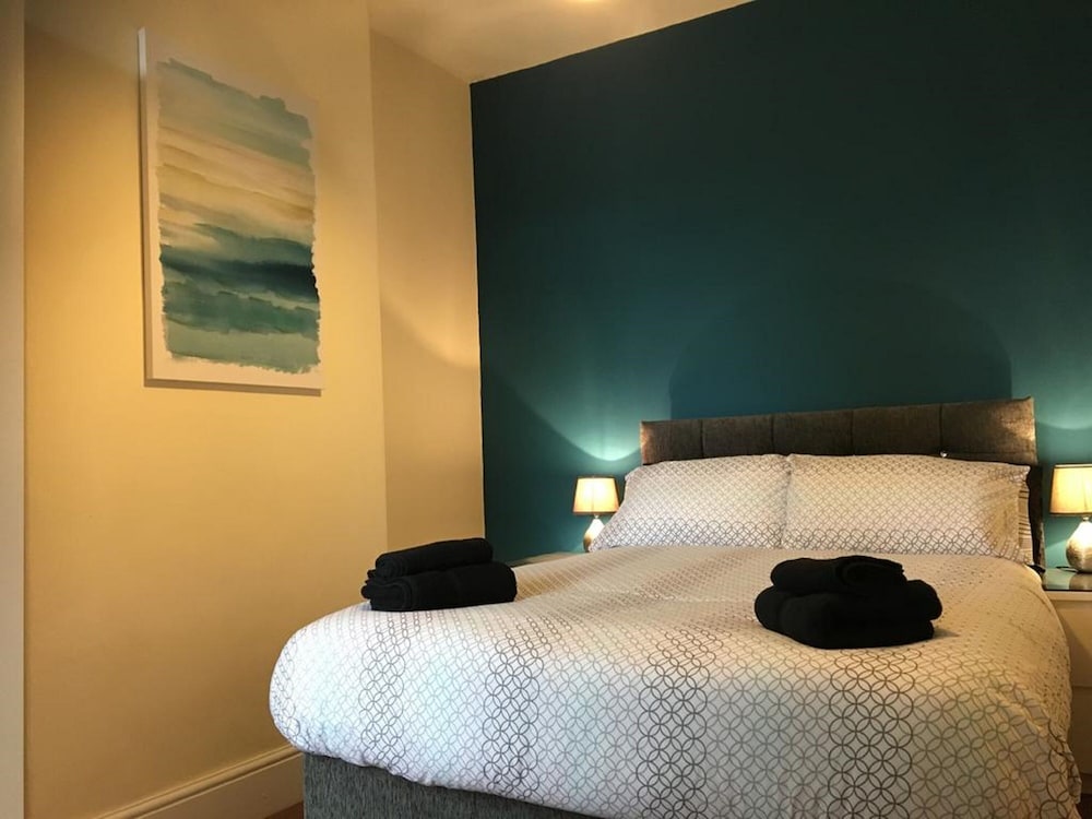Royle House photo 2