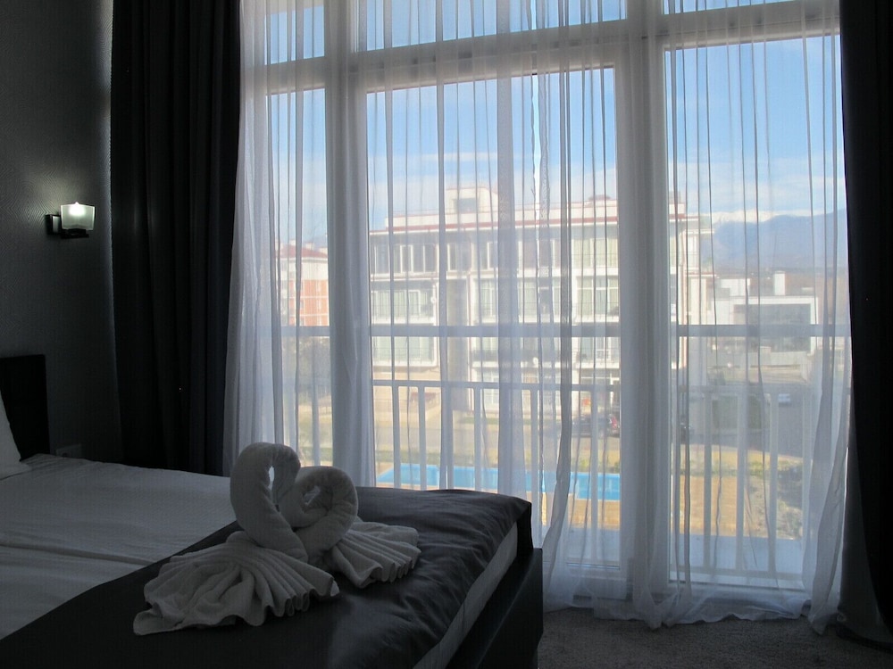 Apartment, Non Smoking photo 2