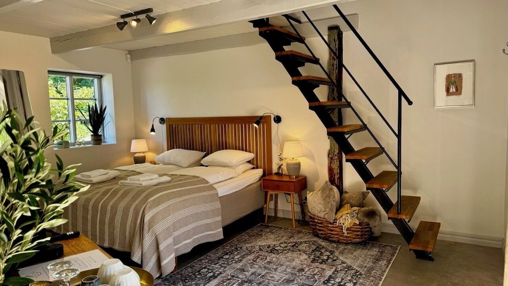 Superior Double Room, Courtyard View, Malin photo 1