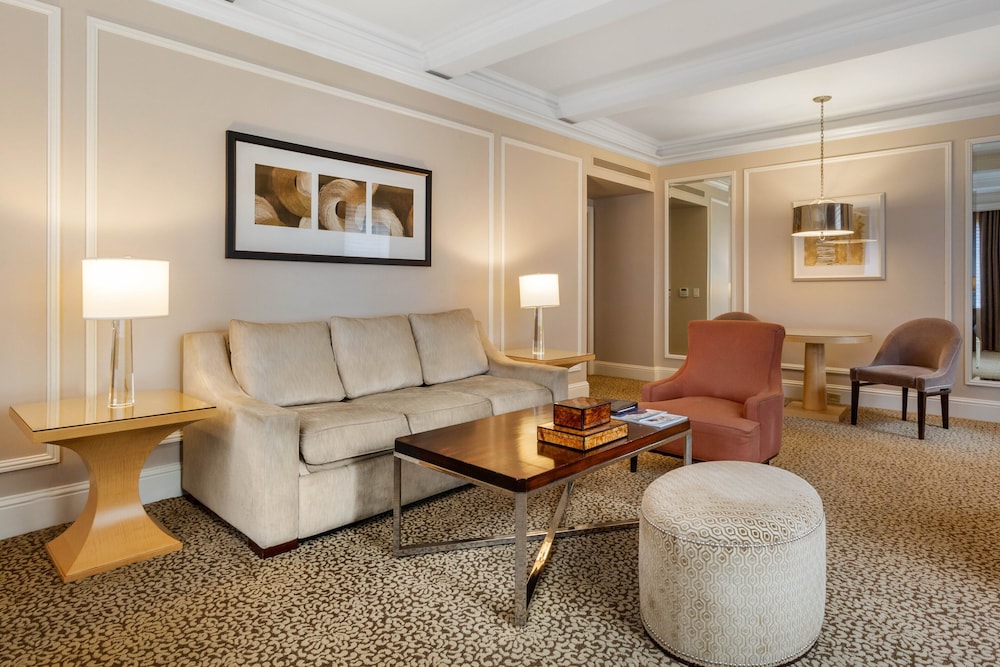 Executive Suite, 1 King Bed (Madison)