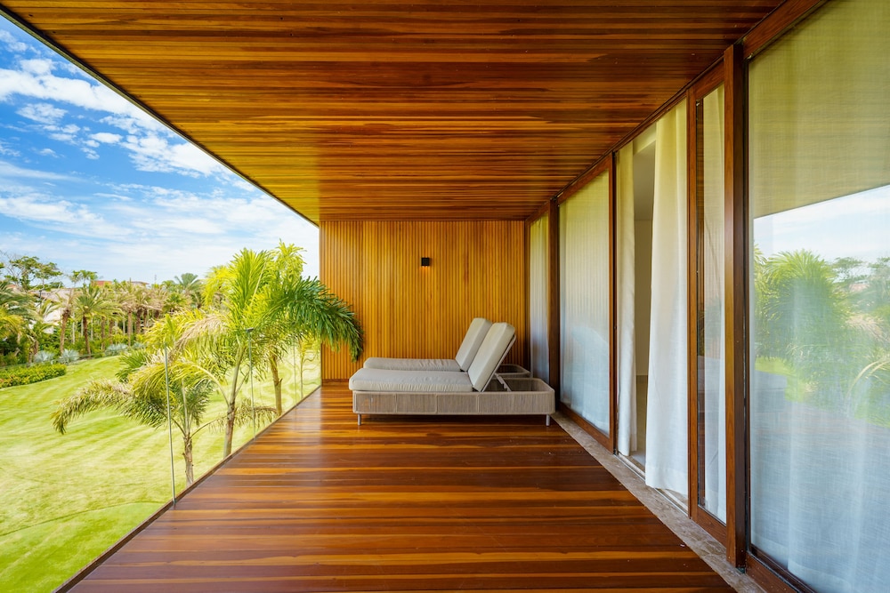 Luxury Room, Bathtub, Golf View - Photo 5