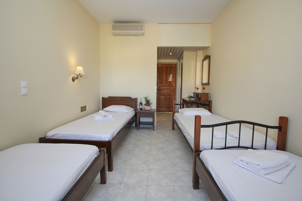 Quadruple Room, Balcony