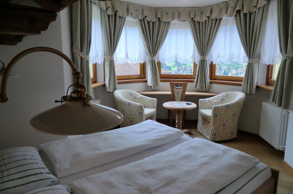 Junior Suite, Balcony, Mountain View