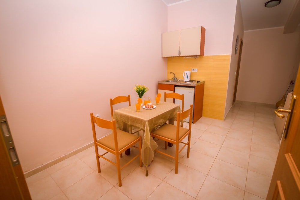 Apartment, 1 Bedroom, Sea View photo 3