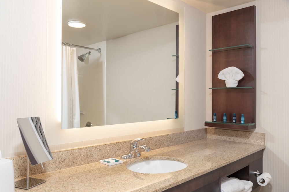 Executive Room, 2 Queen Beds - Photo 5
