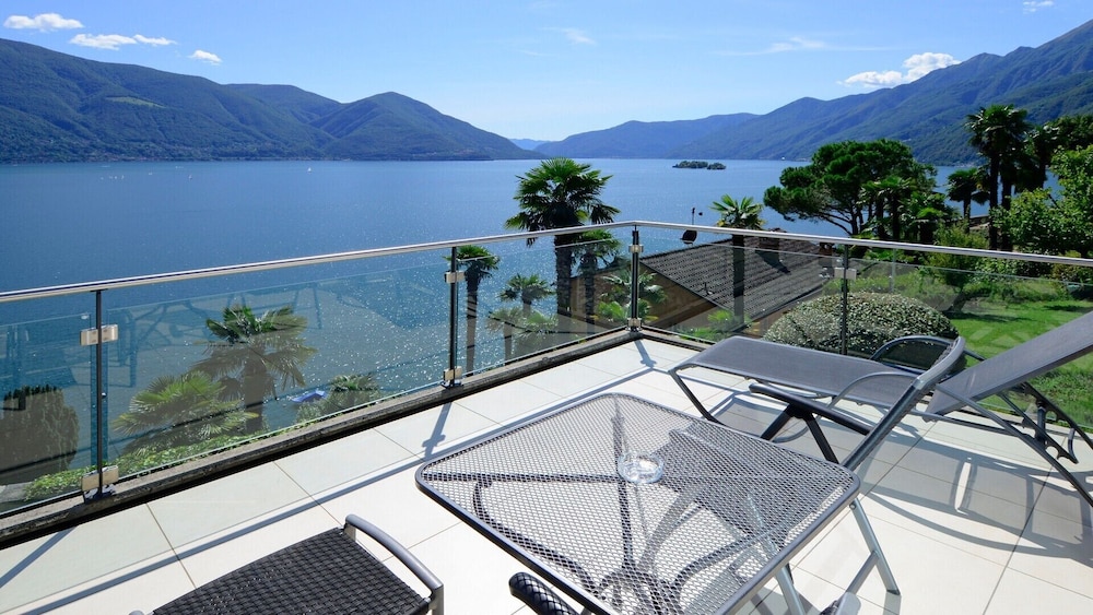 Junior Suite, Lake View