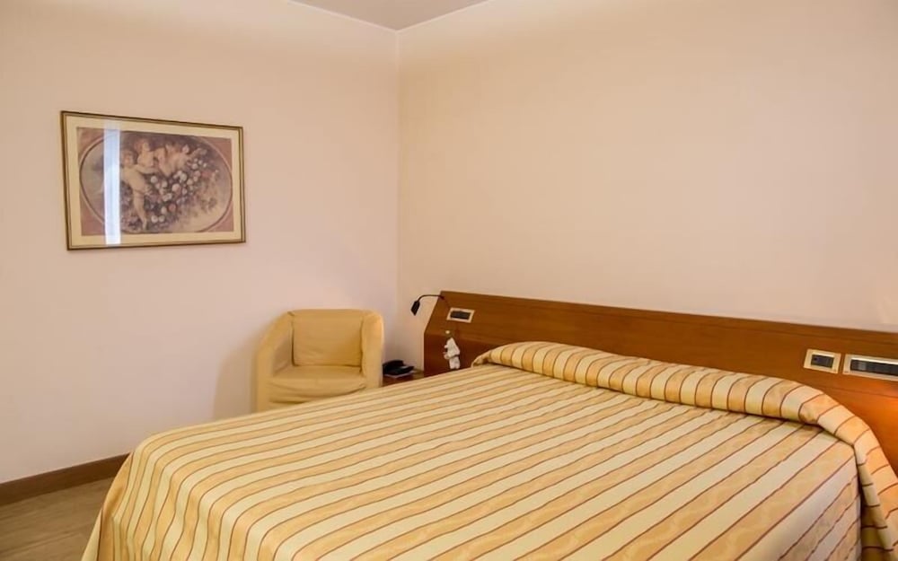 Double Room Single Use photo 3