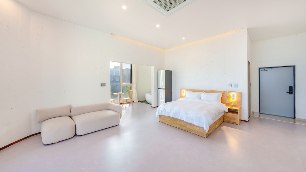 Basic Room, 1 Bedroom (Room 203)