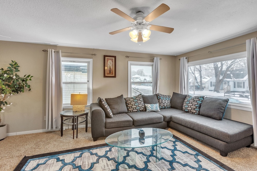 House, 3 Bedrooms photo 1