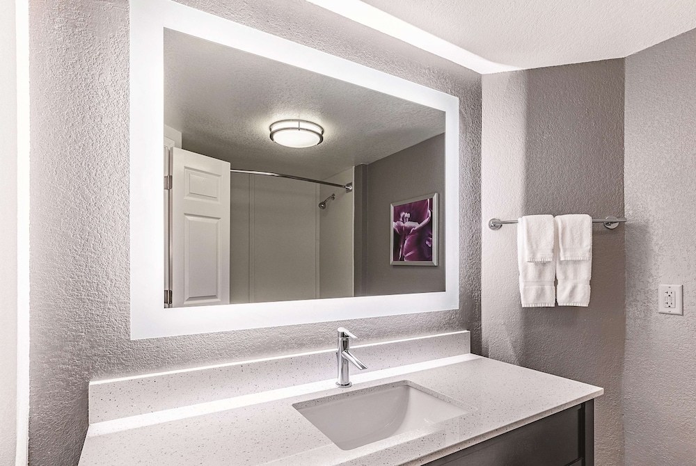 La Quinta Inn & Suites by Wyndham Austin Near The Domain, Bilde 5