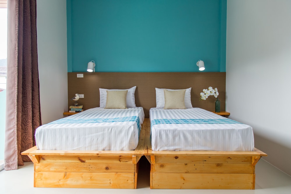 Deluxe Twin Room, Balcony photo 2