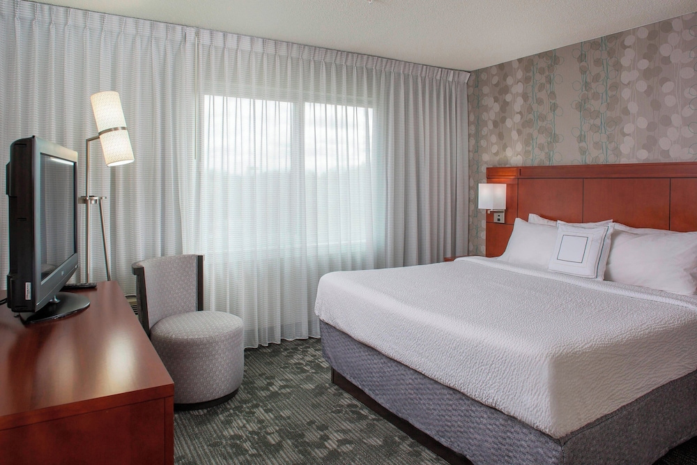 Suite, 1 Bedroom photo 1