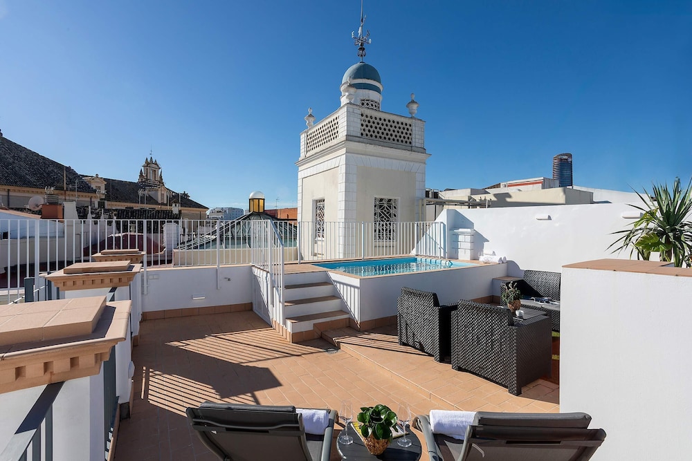Apartment (2 Bedrooms)