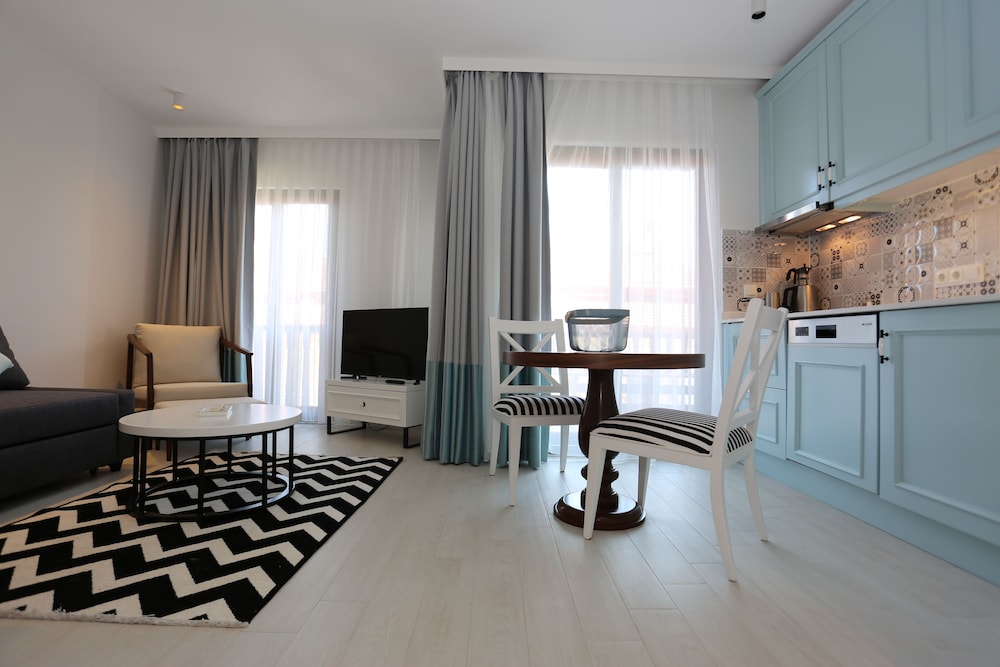 Duplex, 2 Bedrooms (507)