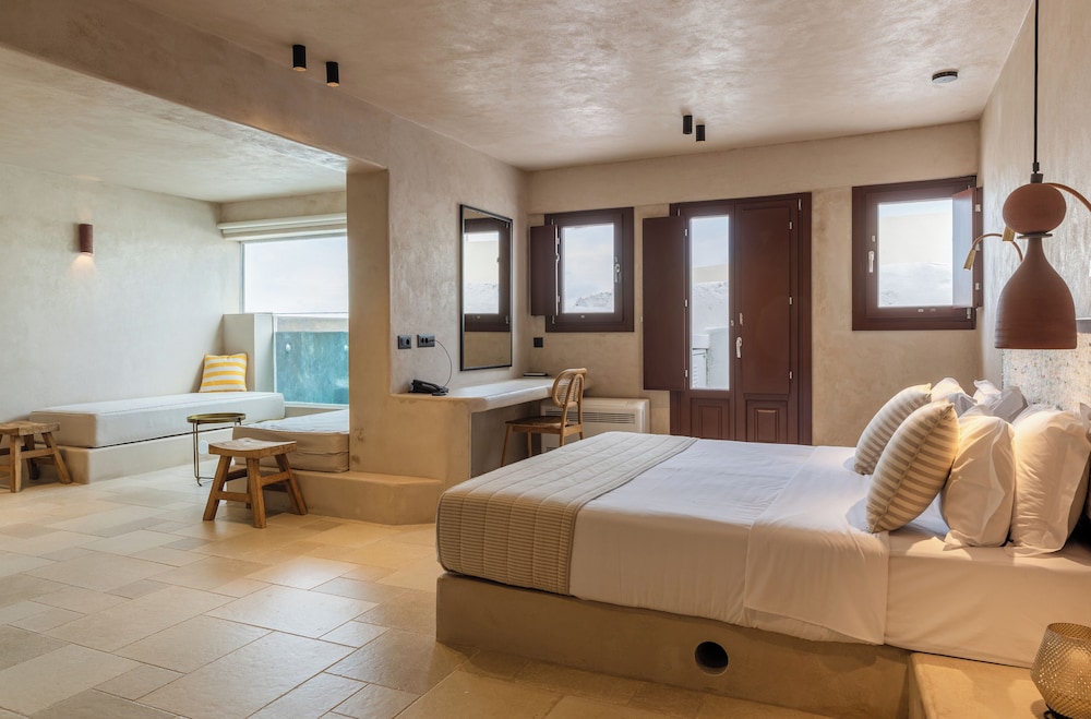 Premium Suite with Plunge Pool