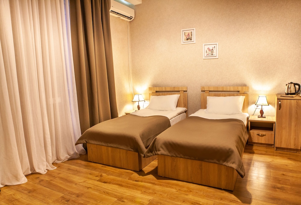 Standard Twin Room photo 1