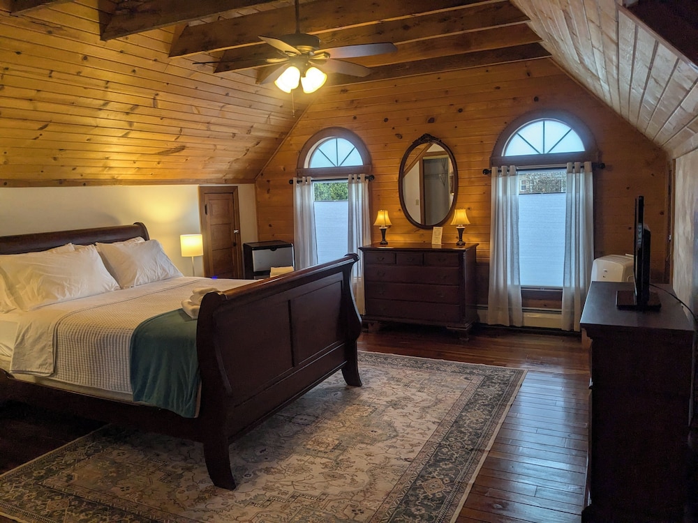 Exclusive Room