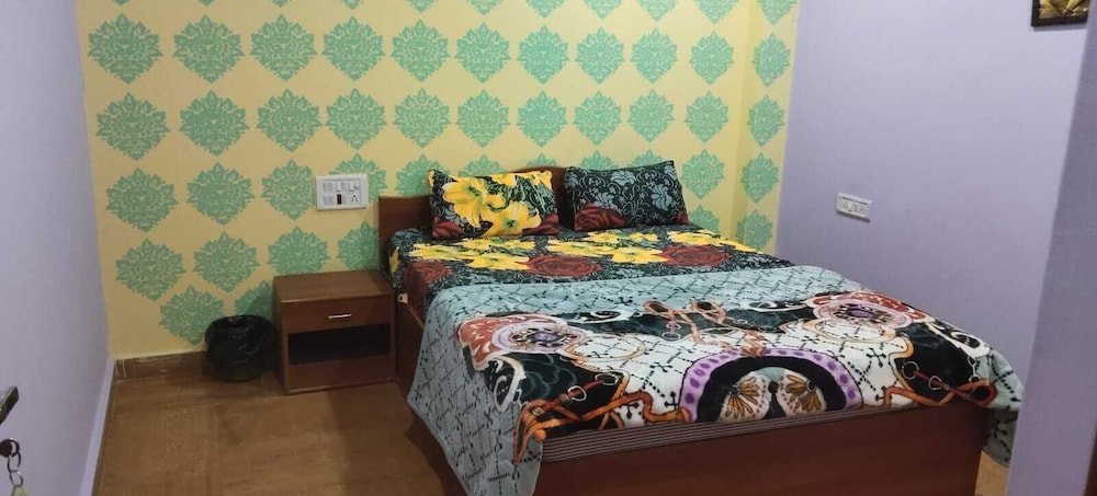 Basic Double Room
