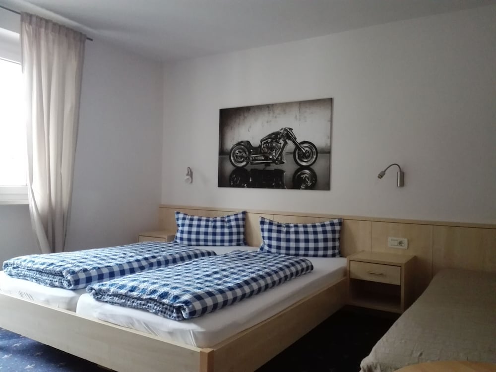 Triple Room photo 1